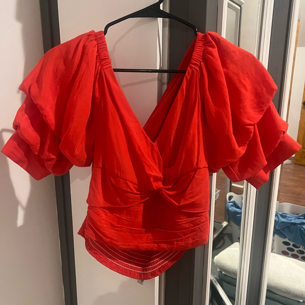 DO+BE cropped top